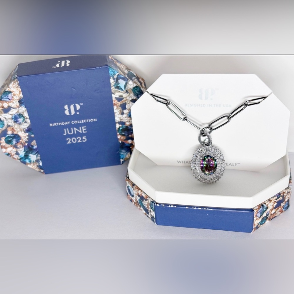 New Bb Party June BDay “Hello Miss Gorgeous” Necklace NK84186